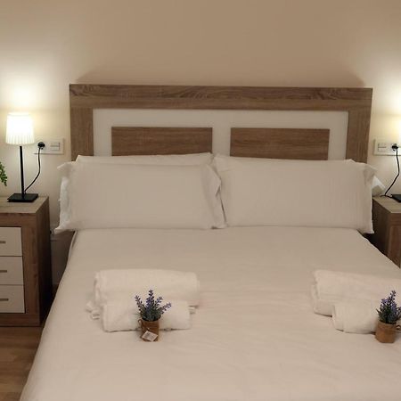 Apartamento turisticos Puente Romano P3 2-B Salamanca Bagian luar foto