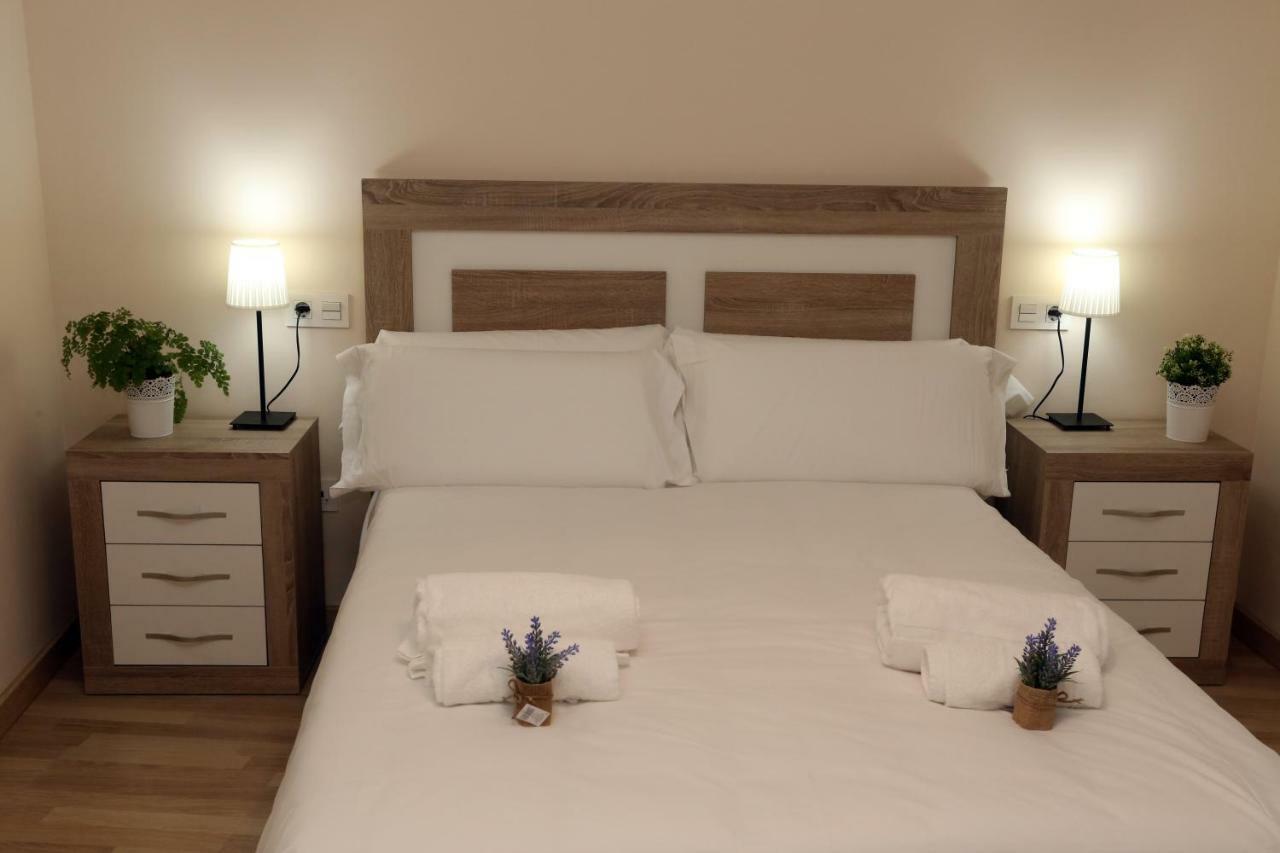 Apartamento turisticos Puente Romano P3 2-B Salamanca Bagian luar foto